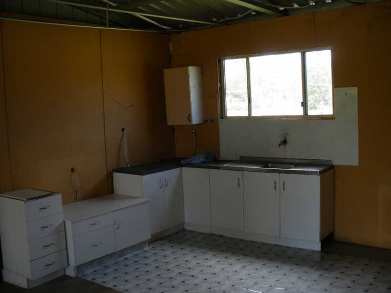 8 Harris Street, Hivesville QLD 4612