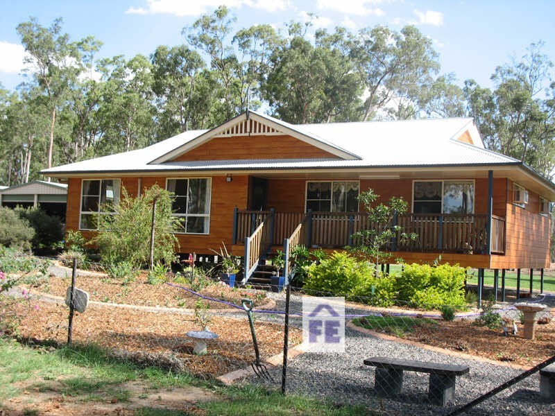 15 Julie Street, Kingaroy QLD 4610