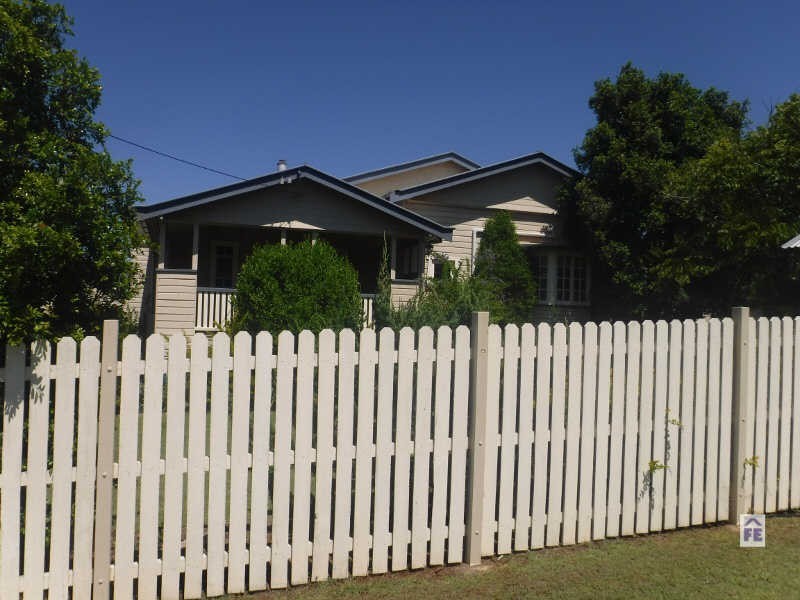 7-9 Gooyong Street, Kingaroy QLD 4610