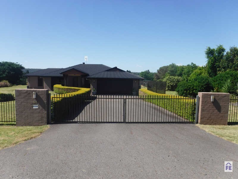 61-63 Macaulay Drive, Kingaroy QLD 4610