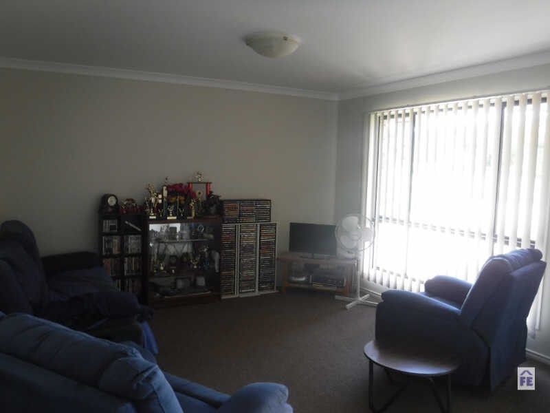 16 Poinciana Ave, Kingaroy QLD 4610
