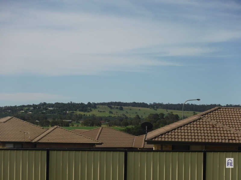 16 Poinciana Ave, Kingaroy QLD 4610