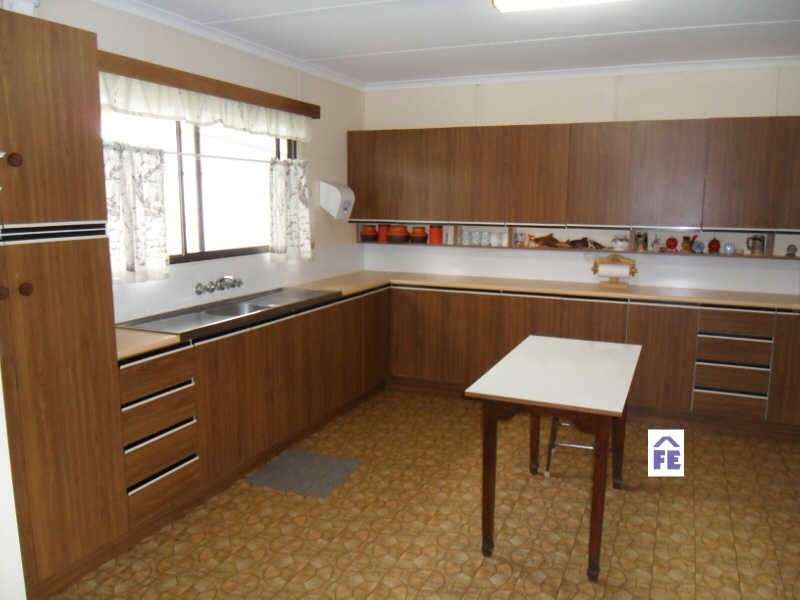 92 Walter Road, Kingaroy QLD 4610