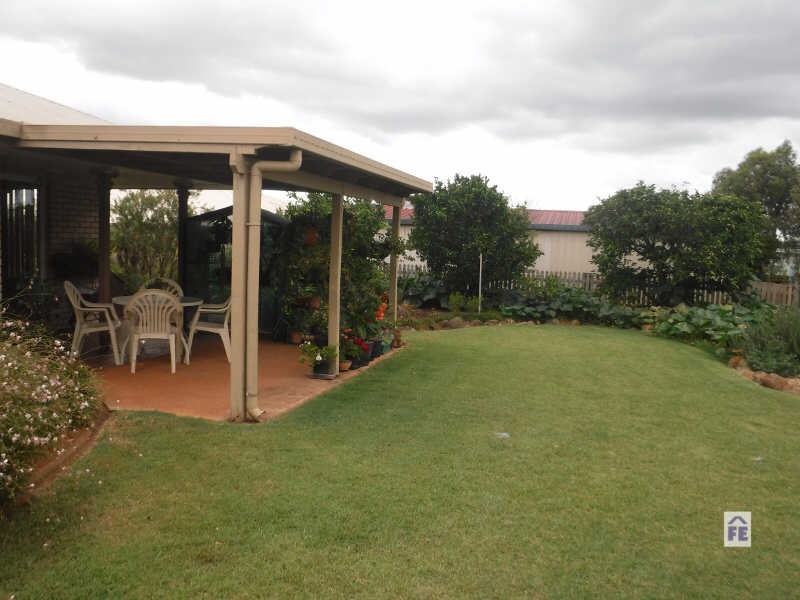 13 Wieden Street, Kingaroy QLD 4610