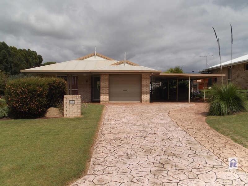 13 Wieden Street, Kingaroy QLD 4610