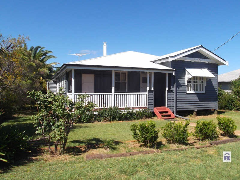 7 Jean Street, Kingaroy QLD 4610