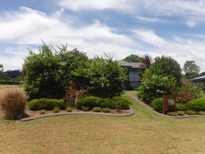 7 Jacaranda Ave, Kingaroy QLD 4610