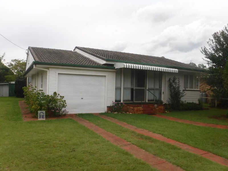 9 Burnett Street, Kingaroy QLD 4610