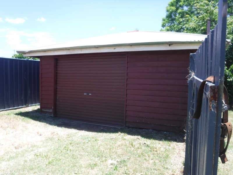 4 Webster Street, Kingaroy QLD 4610