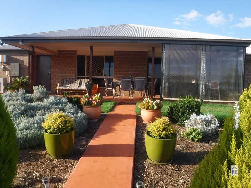 38 Sonaree Drive, Kingaroy QLD 4610