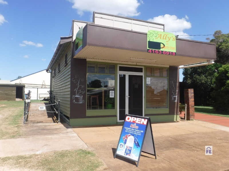 17 River Road, Kingaroy QLD 4610