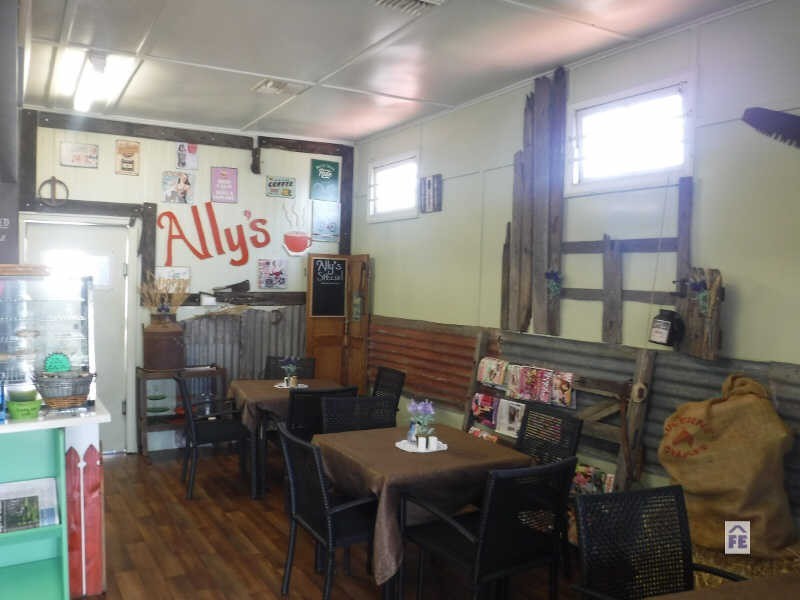 17 River Road, Kingaroy QLD 4610