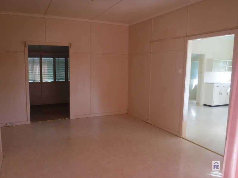 1 Mant Street, Kingaroy QLD 4610