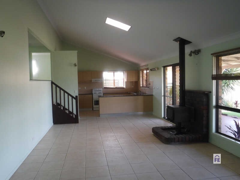 20 Fairview Drive, Kingaroy QLD 4610