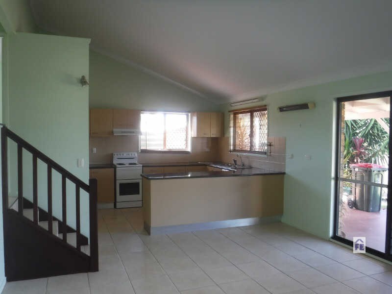 20 Fairview Drive, Kingaroy QLD 4610