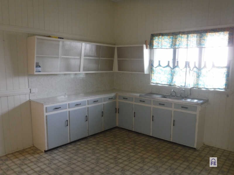 33 Carinya Street, Kingaroy QLD 4610