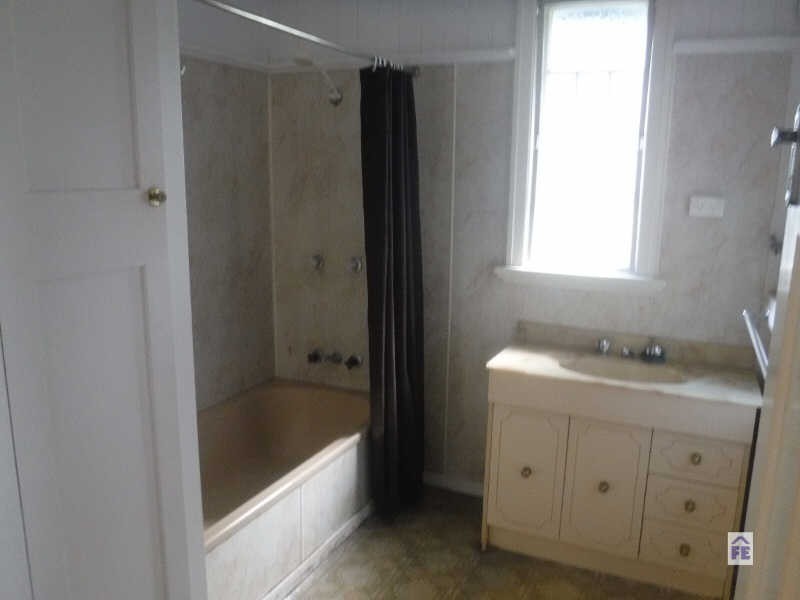 33 Carinya Street, Kingaroy QLD 4610