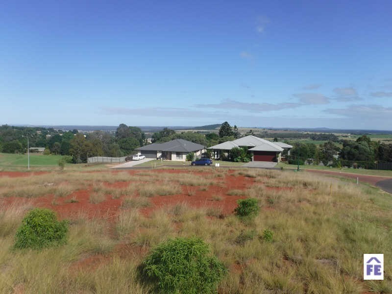18 Bernard Crescent, Kingaroy QLD 4610