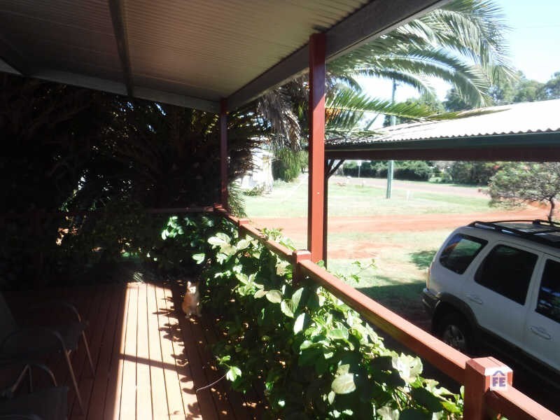 48 King Street, Memerambi QLD 4610