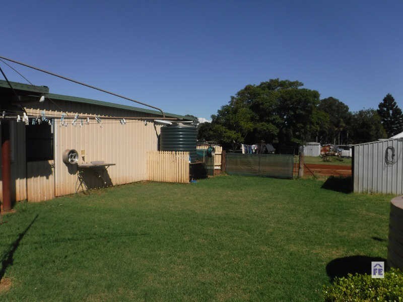 48 King Street, Memerambi QLD 4610