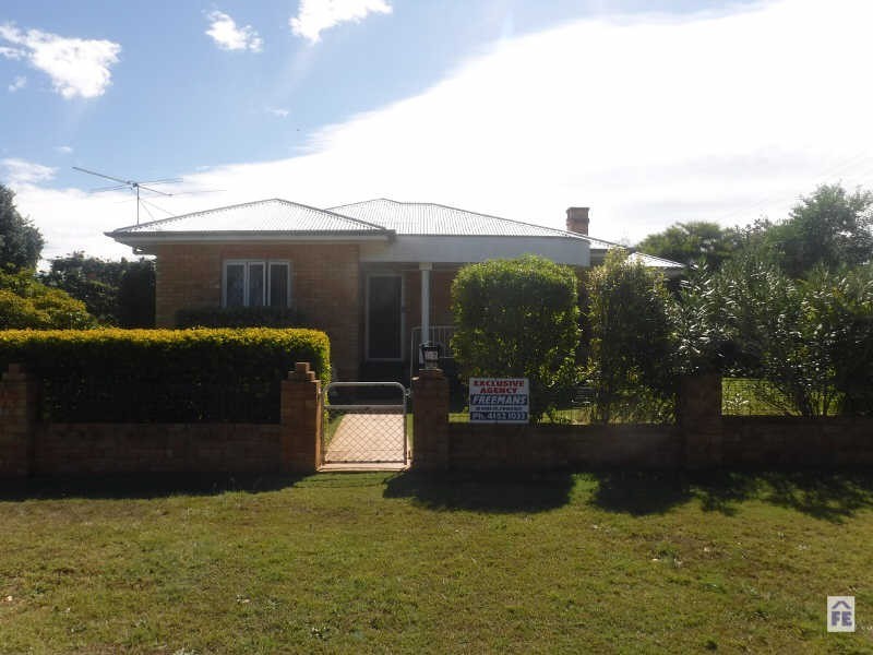 16 Coral Street, Kingaroy QLD 4610