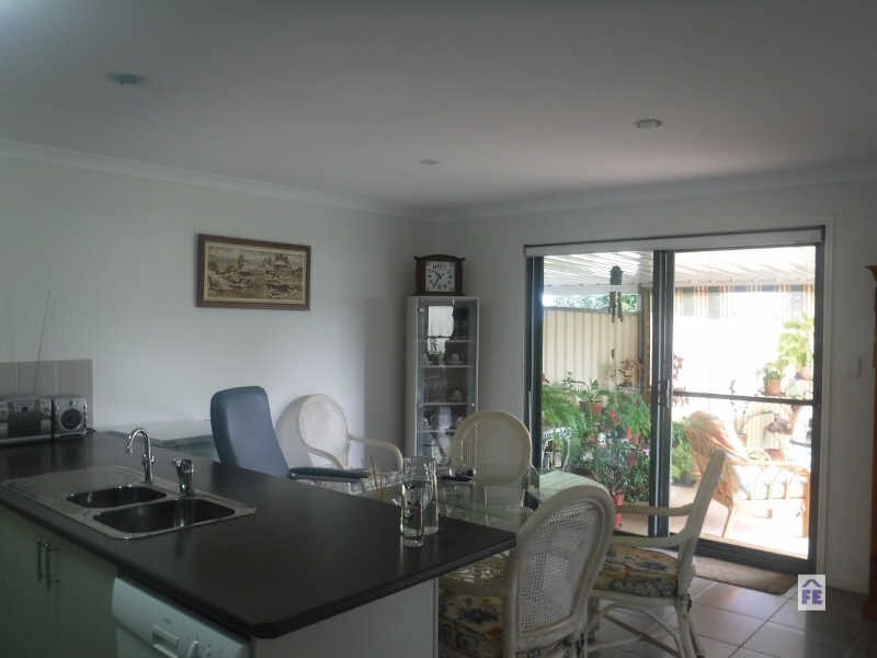 Unit 2 7 David Place, Kingaroy QLD 4610