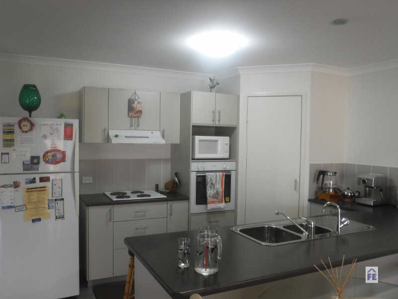 Unit 2 7 David Place, Kingaroy QLD 4610