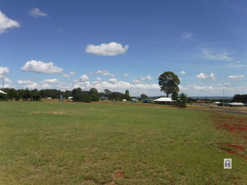 41-43 Premier Drive, Kingaroy QLD 4610