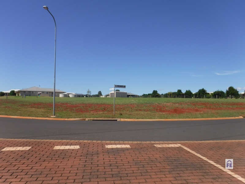 41-43 Premier Drive, Kingaroy QLD 4610