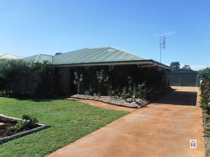8 Wieden Street, Kingaroy QLD 4610