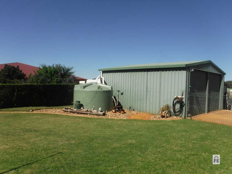 8 Wieden Street, Kingaroy QLD 4610