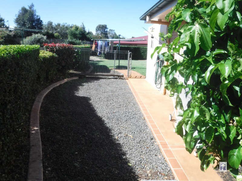 8 Wieden Street, Kingaroy QLD 4610