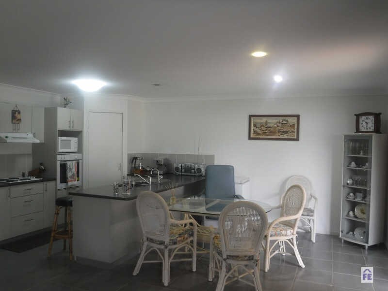 Unit 2 7 David Place, Kingaroy QLD 4610