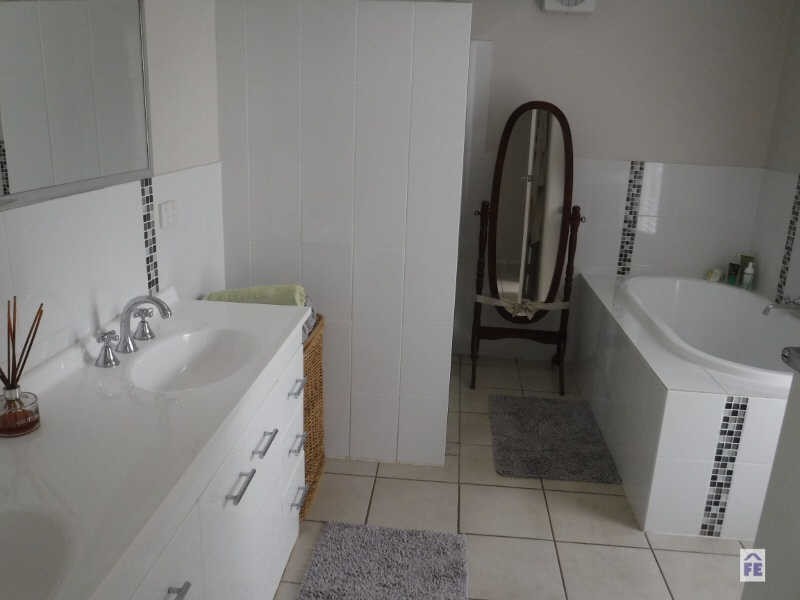 128 Doonkuna Street, Kingaroy QLD 4610