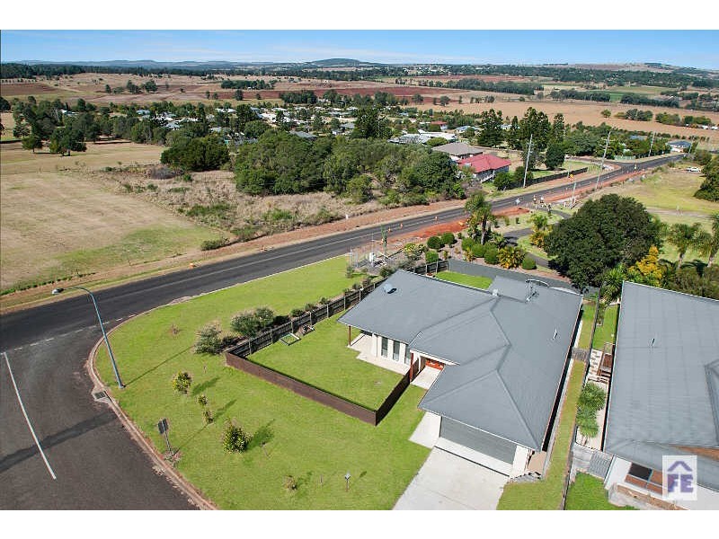 73 Cowie Drive, Kingaroy QLD 4610