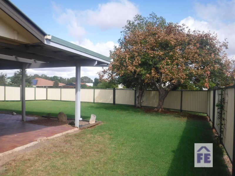 32 Cowie Drive, Kingaroy QLD 4610