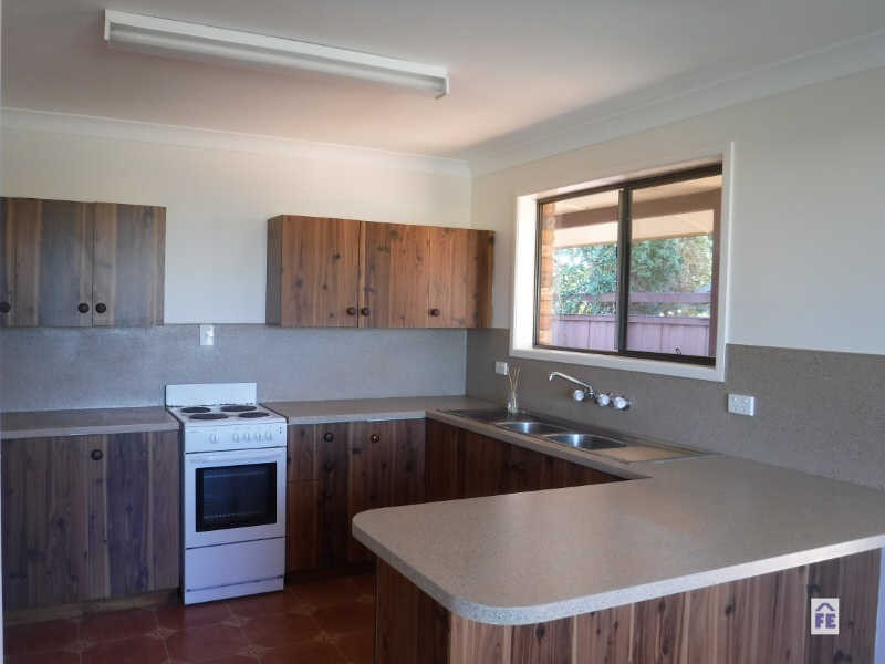 16 Buckingham Street, Kingaroy QLD 4610