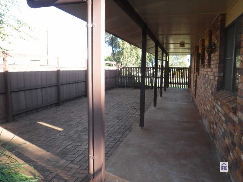 16 Buckingham Street, Kingaroy QLD 4610