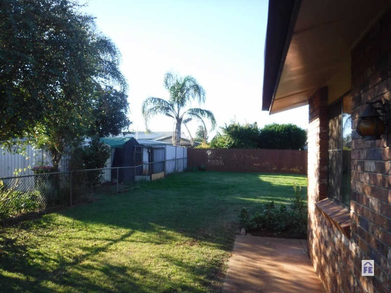 16 Buckingham Street, Kingaroy QLD 4610