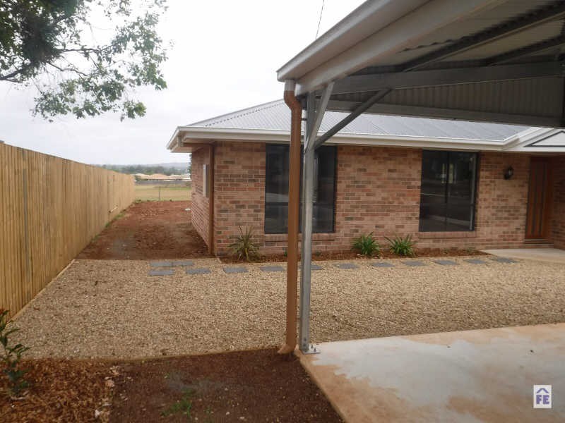 38 Windsor Cir, Kingaroy QLD 4610