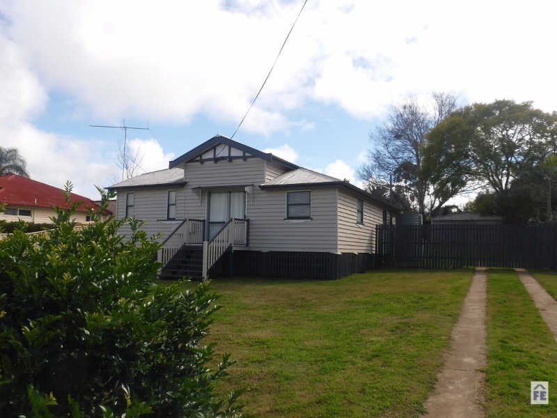 102 Haly Street, Kingaroy QLD 4610