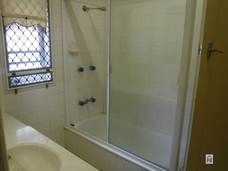 16 Arthur Street, Kingaroy QLD 4610