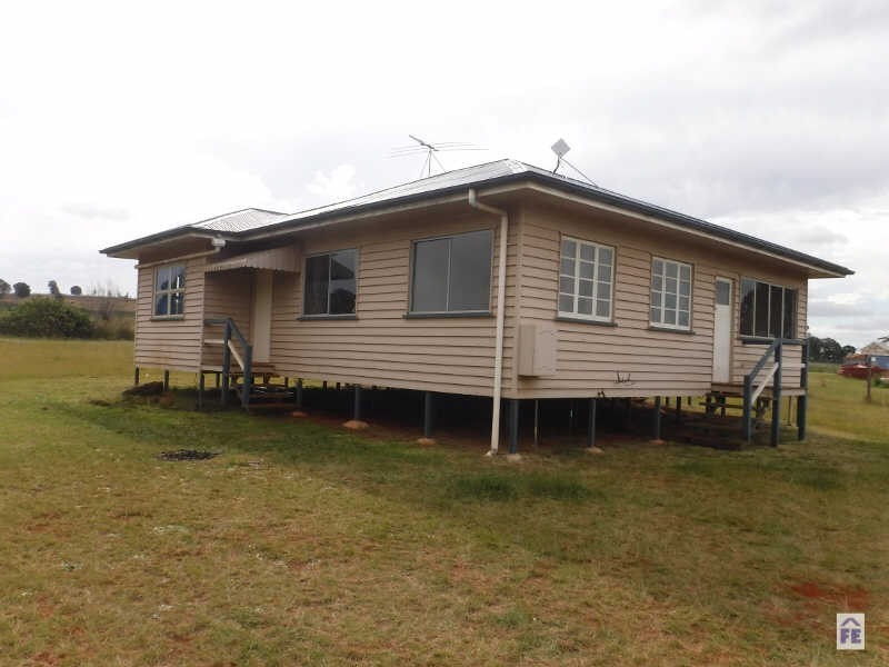 10 Kate Street, Wooroolin QLD 4608