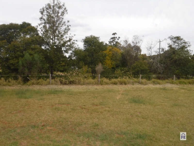 10 Kate Street, Wooroolin QLD 4608