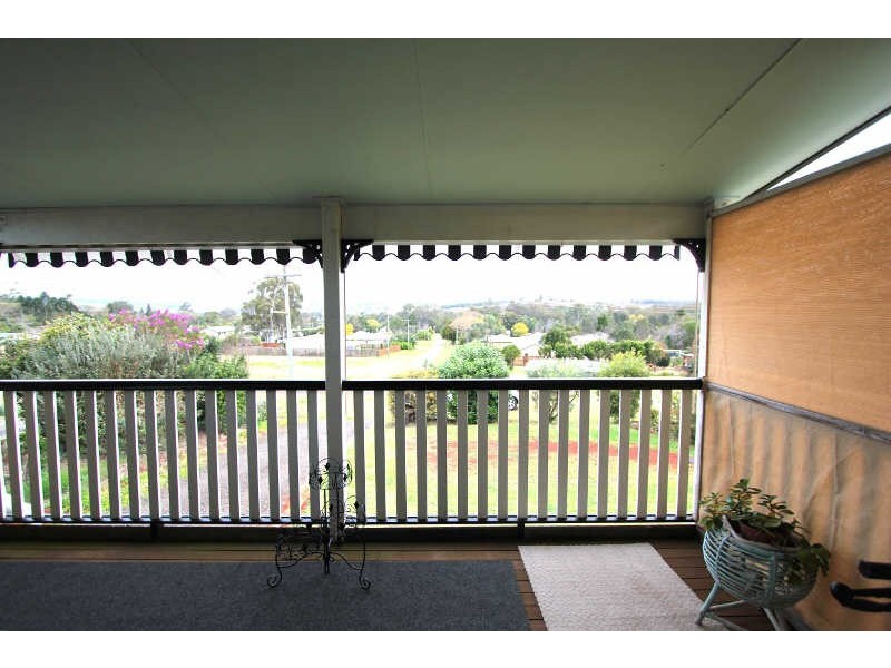 55 Magnussens Drive, Tingoora QLD 4608