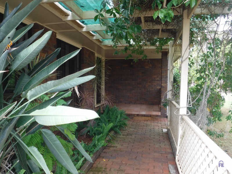 6 Cowie Drive, Kingaroy QLD 4610