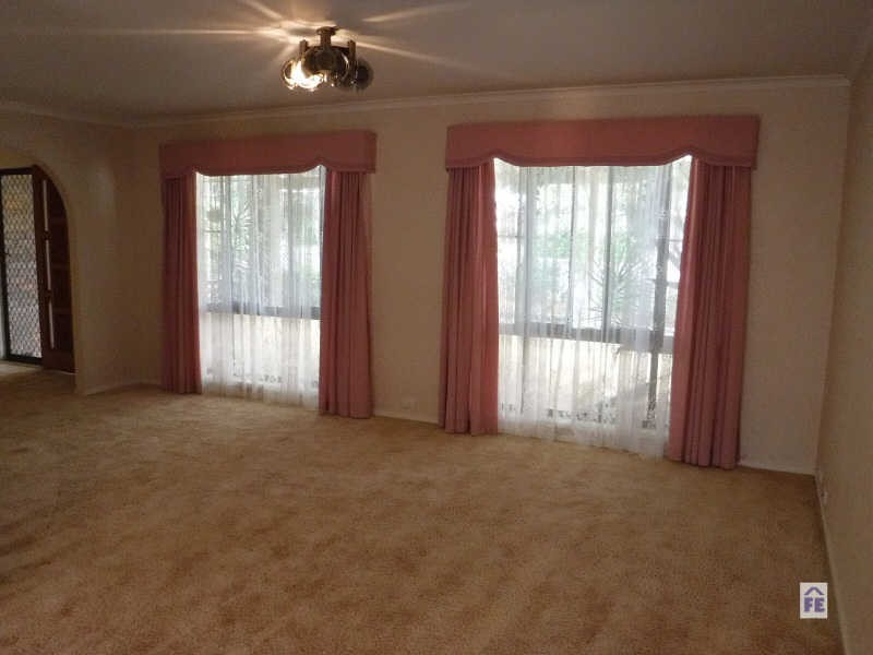 6 Cowie Drive, Kingaroy QLD 4610