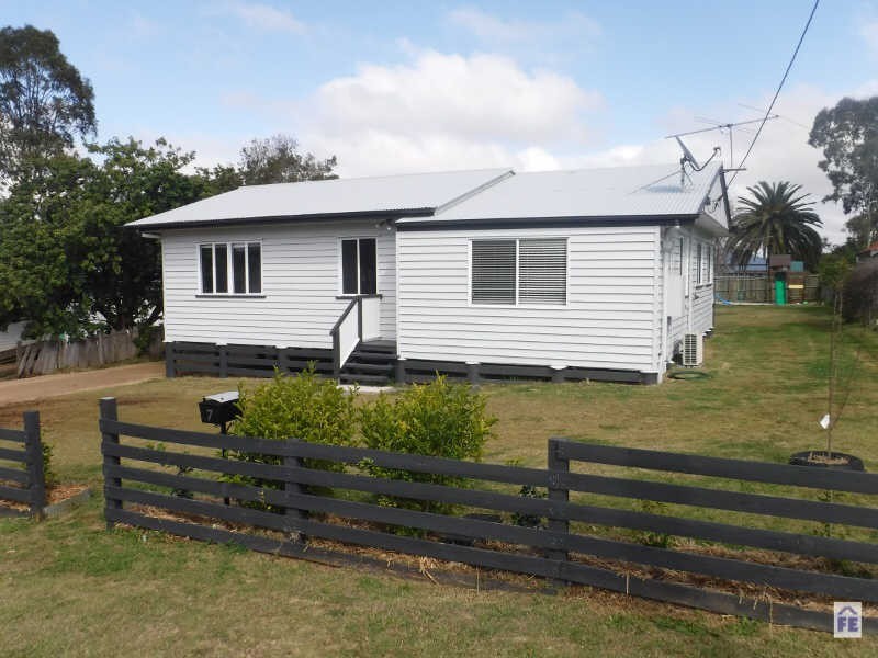 7 Moonya Street, Kingaroy QLD 4610