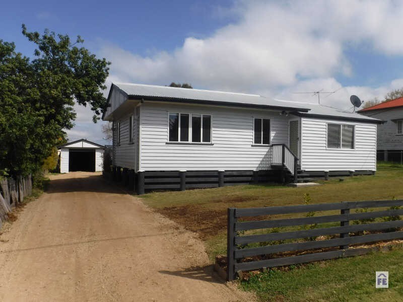 7 Moonya Street, Kingaroy QLD 4610