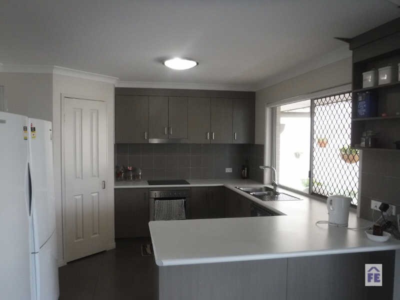 26-28 Premier Drive, Kingaroy QLD 4610